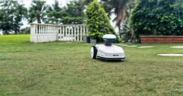 FJ Dynamics / Sveaverken Blix Wire-Free Robotic Lawn Mower with LiDAR Navigation | Up to 10,000m² - 0